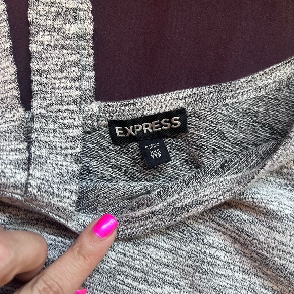 Express one shoulder top - Picture 3 of 3